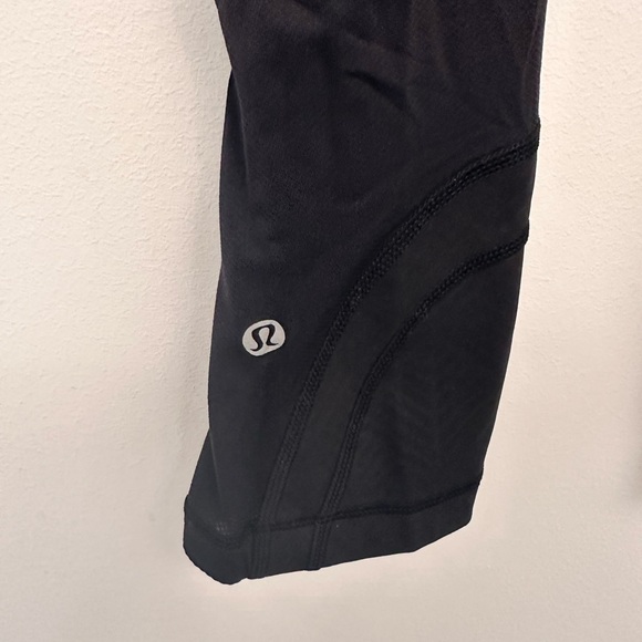 Lululemon black leggings - Picture 3 of 3